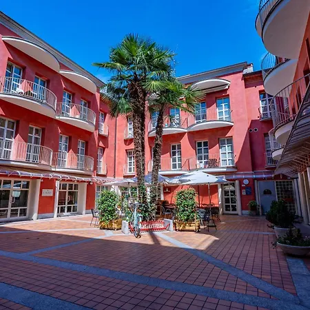 Casa Savona Nel Cuore Di ألبا