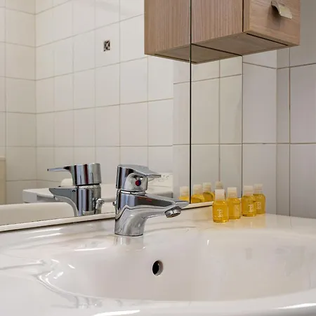 Casa Savona Nel Cuore Di شقة ألبا