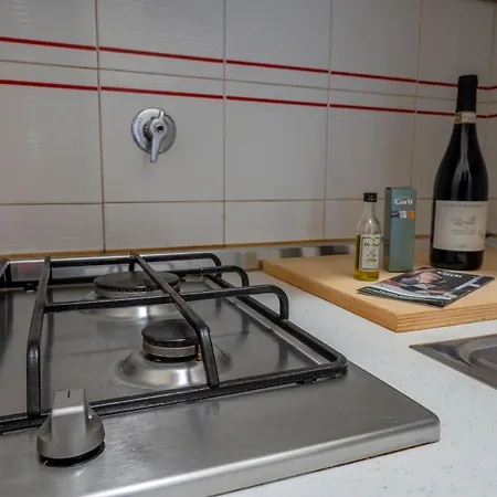 Casa Savona Nel Cuore Di شقة ألبا
