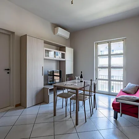 شقة Casa Savona Nel Cuore Di ألبا