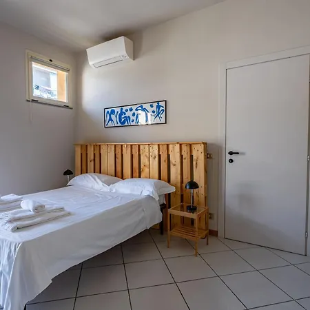 Casa Savona Nel Cuore Di ألبا
